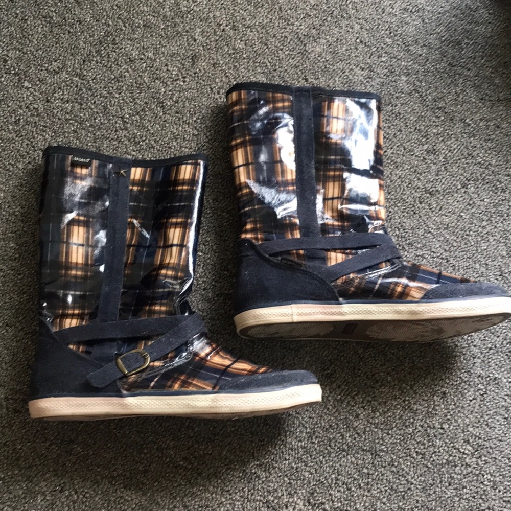 Rain boats